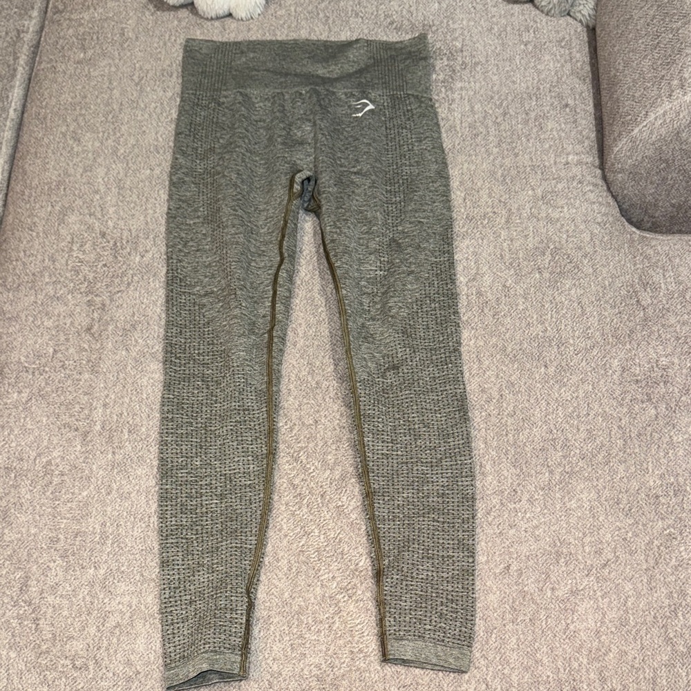Gymshark Women’s Textured Gray Leggings